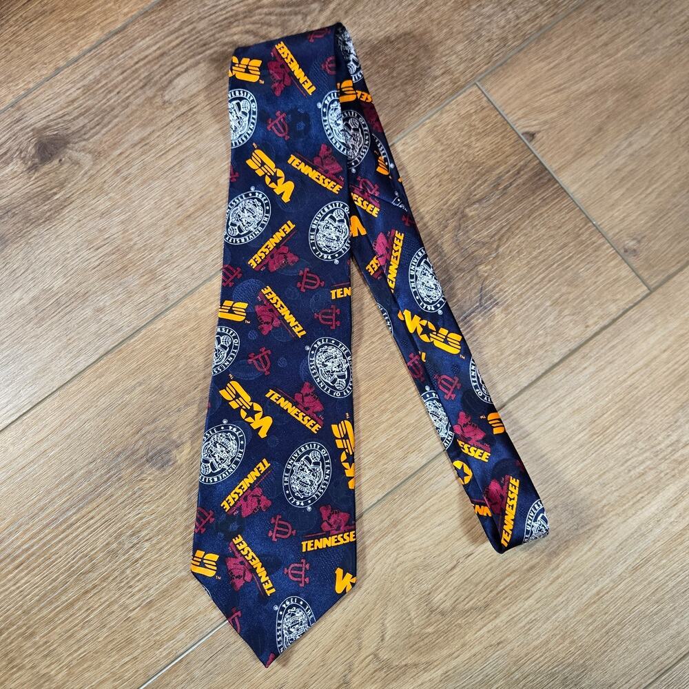 Tennessee Volunteers Necktie J T Beckett Blue Silk NCAA Football USA Preppy